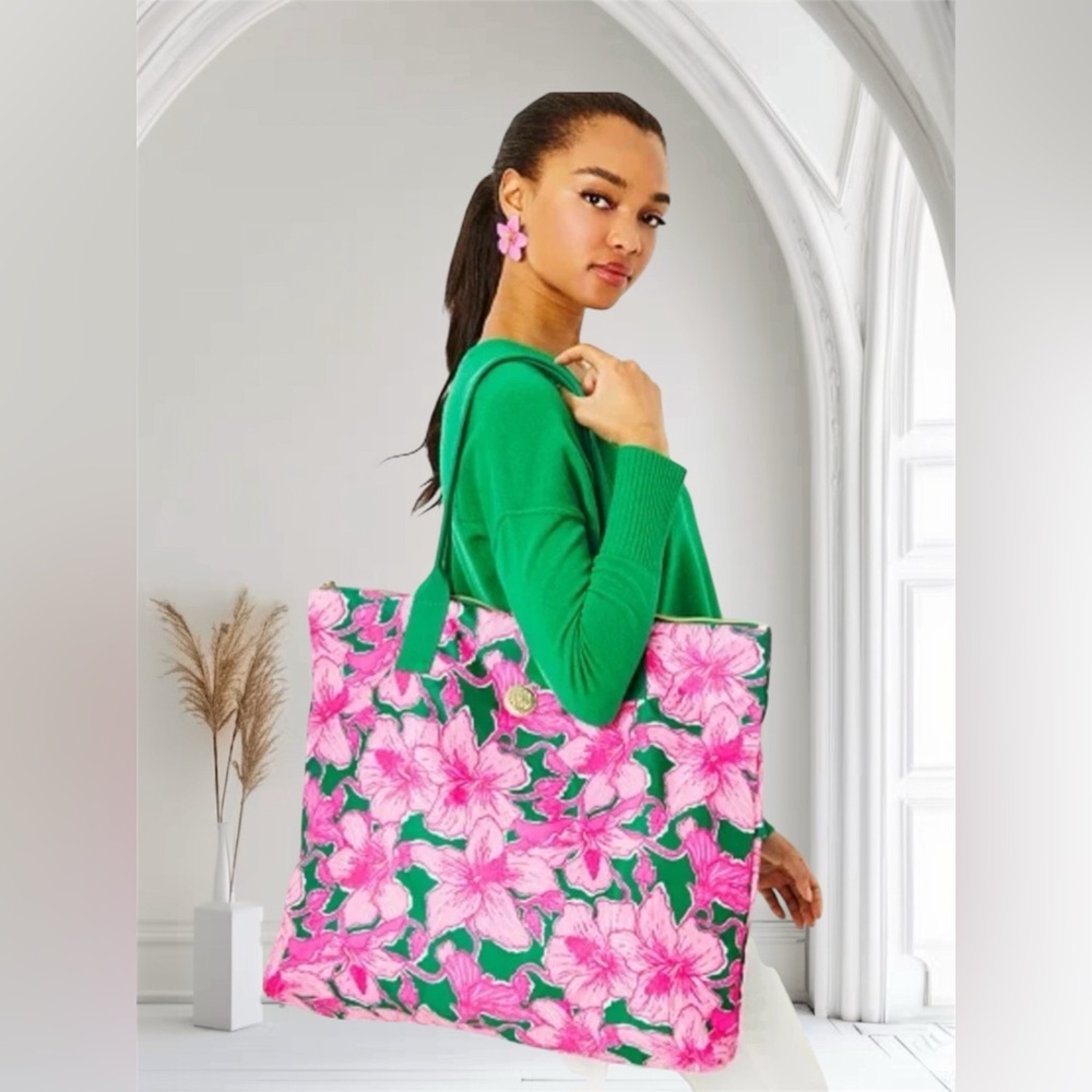 🌺Lilly Pulitzer Piper Packable Tote Kelly Green Hibis Kiss w/Matching Pouch